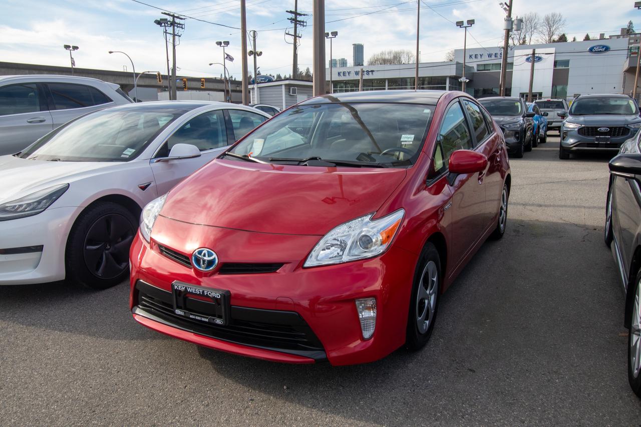 Used 2015 Toyota Prius 5DR HB for sale in New Westminster, BC