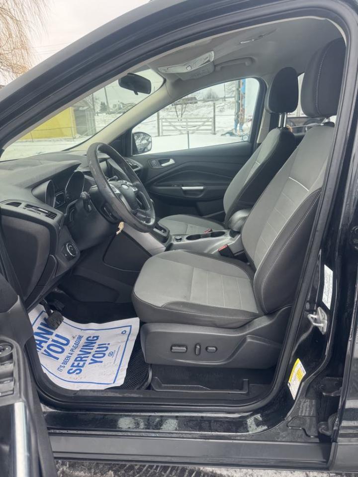 2014 Ford Escape FWD 4dr SE - Photo #6