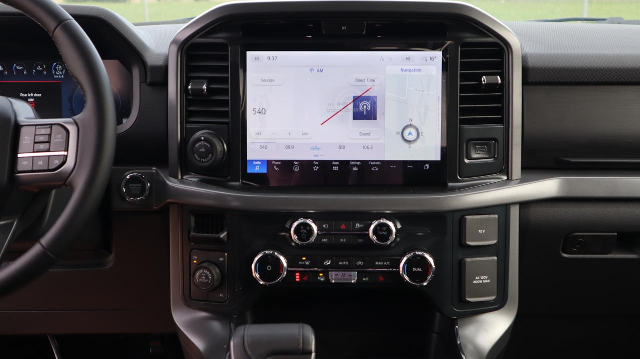 2025 Ford F-150 XLT Photo5