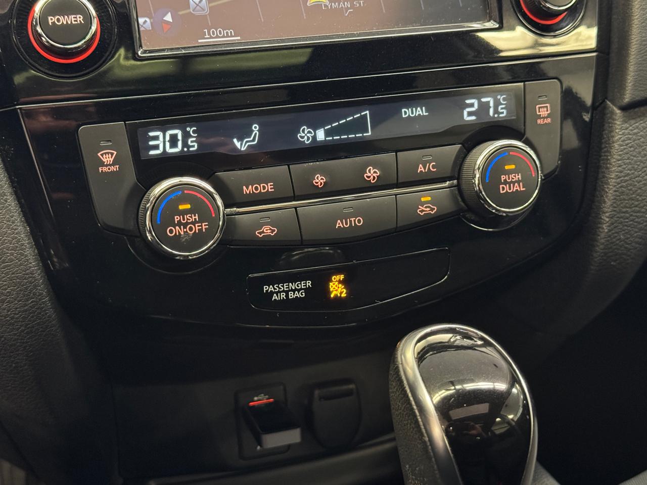 2017 Nissan Rogue SV Tech AWD+GPS+PANO Roof+Remote Start+360 Camera - Photo #36