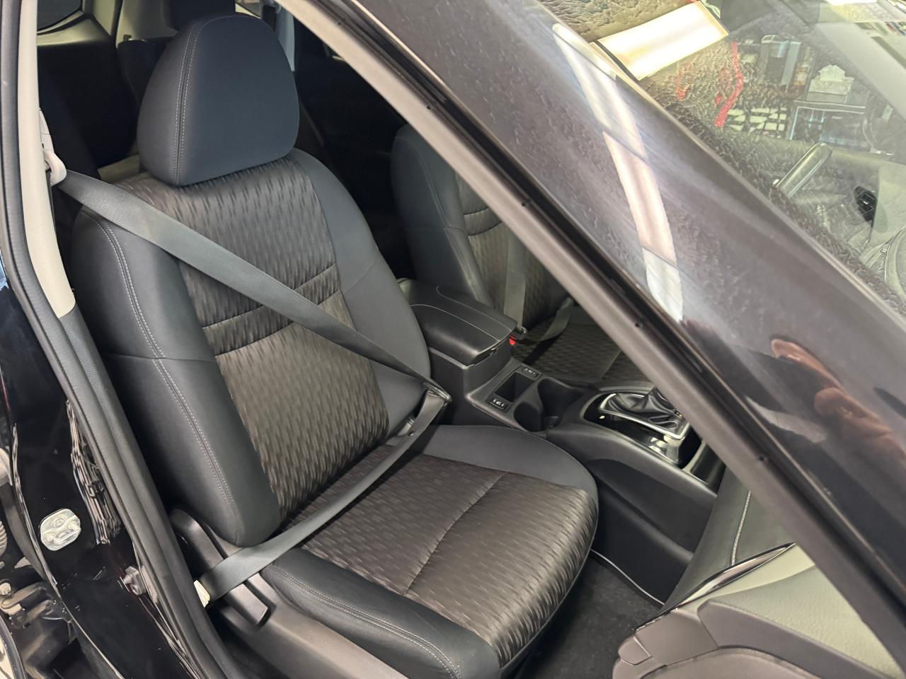 2017 Nissan Rogue SV Tech AWD+GPS+PANO Roof+Remote Start+360 Camera - Photo #26
