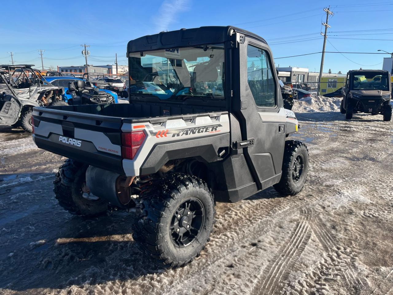 2022 Polaris Ranger 1000 TRAIL BOSS ENC $121 B/W - Photo #3