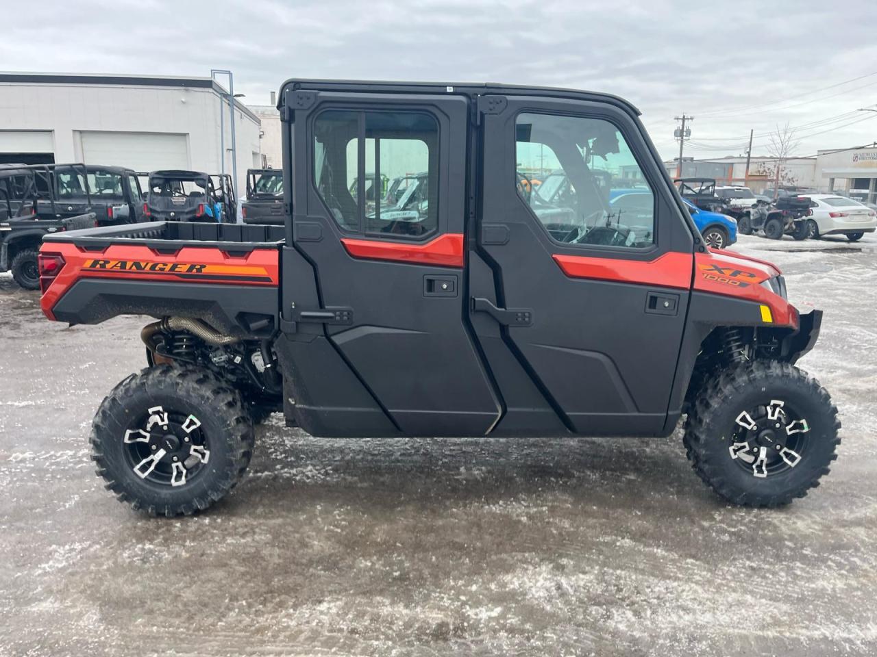 2025 Polaris Ranger 1000 NORTHSTAR ULTIMATE CREW $149 B/W - Photo #2