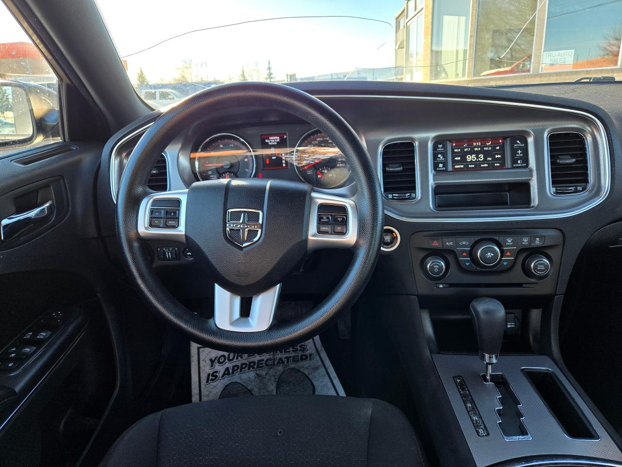 2013 Dodge Charger SE | ALL CREDIT ACCEPTED!! - Photo #12