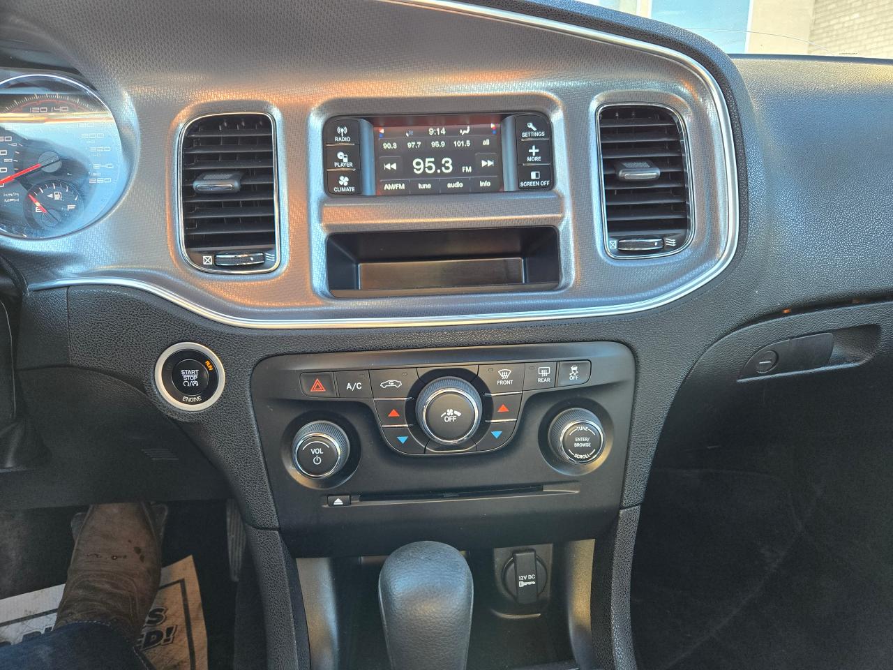 2013 Dodge Charger SE | ALL CREDIT ACCEPTED!! - Photo #14