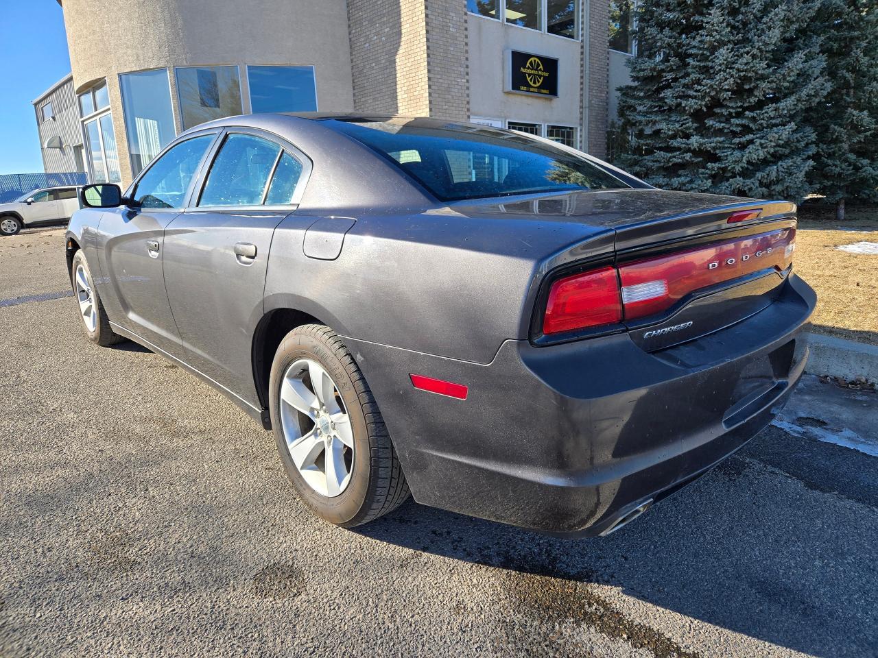 2013 Dodge Charger SE | ALL CREDIT ACCEPTED!! - Photo #5