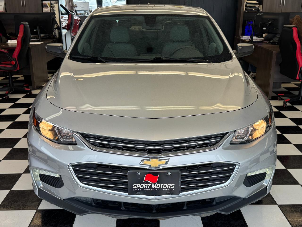 2017 Chevrolet Malibu LT+New Tires+Brakes+Camera+ApplePlay+Remote Start - Photo #8