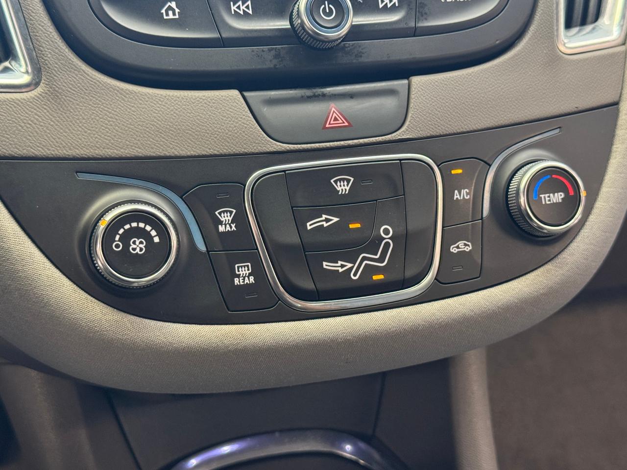 2017 Chevrolet Malibu LT+New Tires+Brakes+Camera+ApplePlay+Remote Start - Photo #33