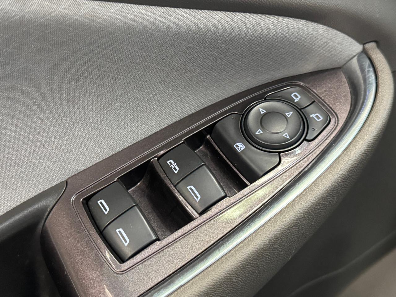 2017 Chevrolet Malibu LT+New Tires+Brakes+Camera+ApplePlay+Remote Start - Photo #47
