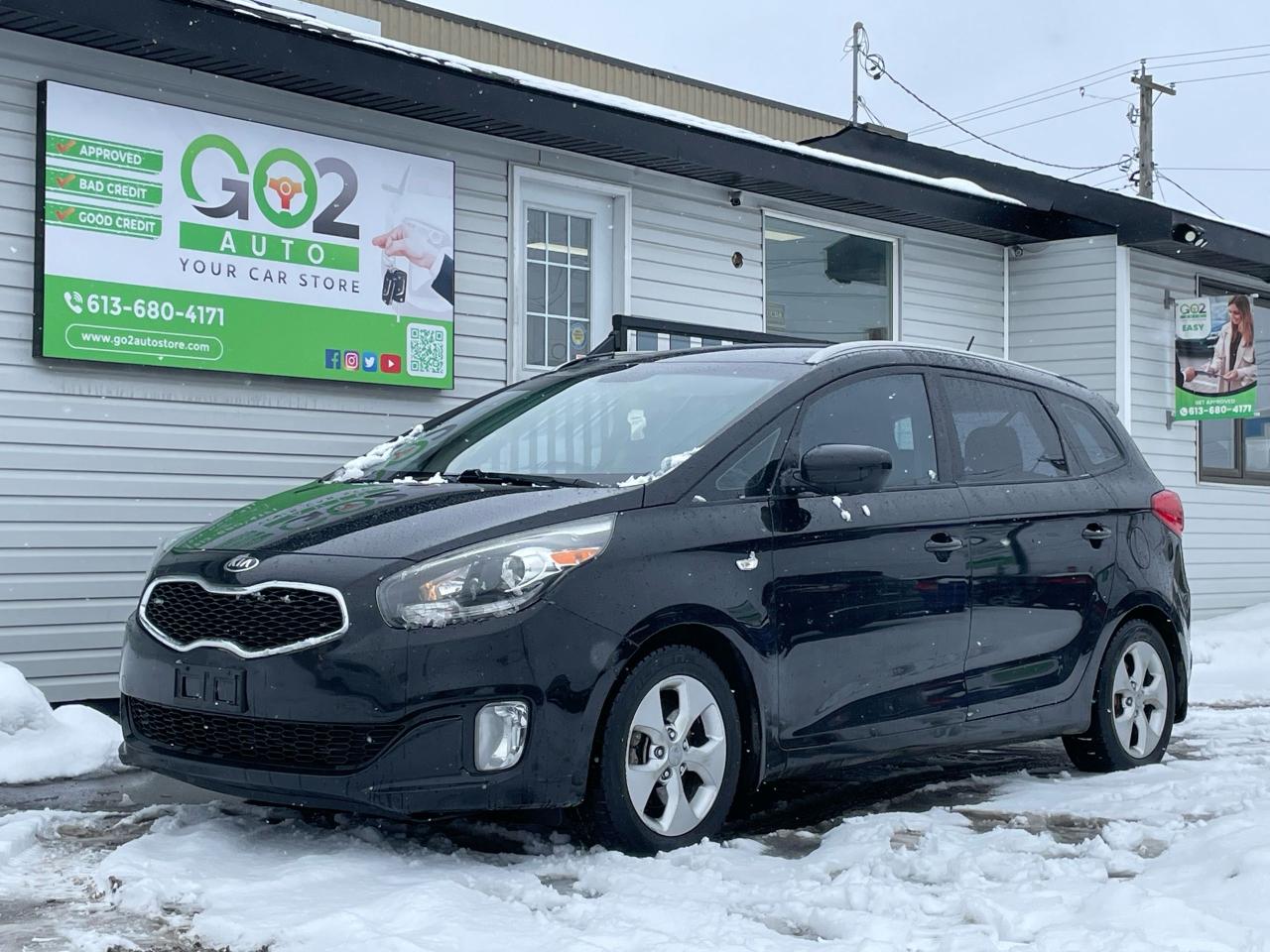 Used 2014 Kia Rondo LX for sale in Ottawa, ON