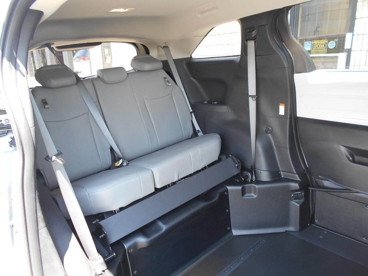 2025 Toyota Sienna XLE-Wheelchair Accessible Side Entry-Power Photo
