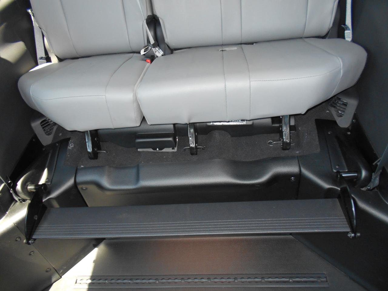 2025 Toyota Sienna XLE-Wheelchair Accessible Side Entry-Power Photo