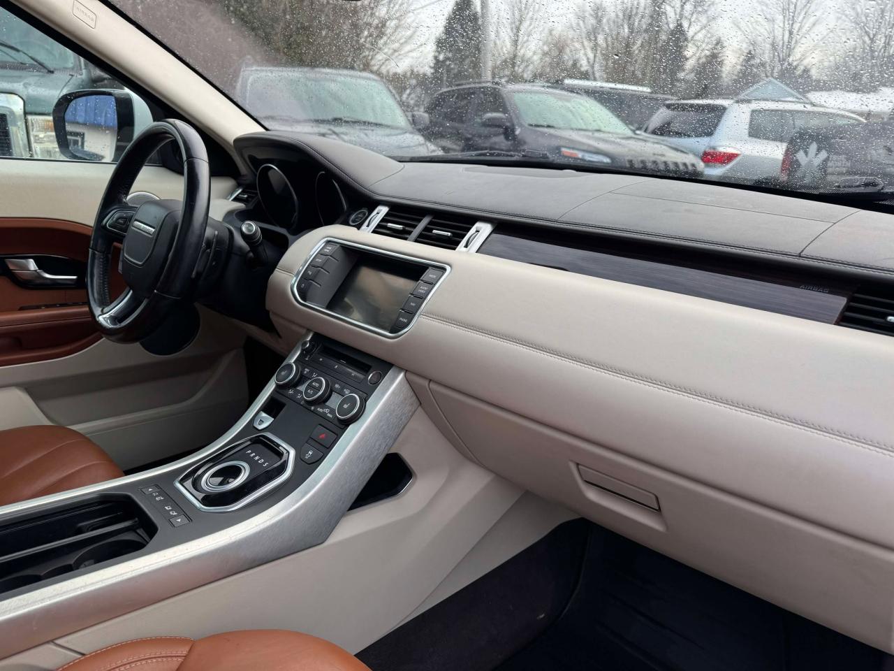2012 Land Rover Range Rover Evoque 5dr HB Prestige Premium - Photo #11