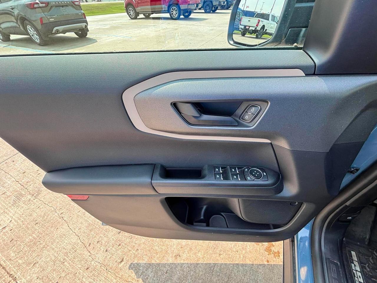 2025 Ford Bronco Sport Big Bend 4x4 Photo2
