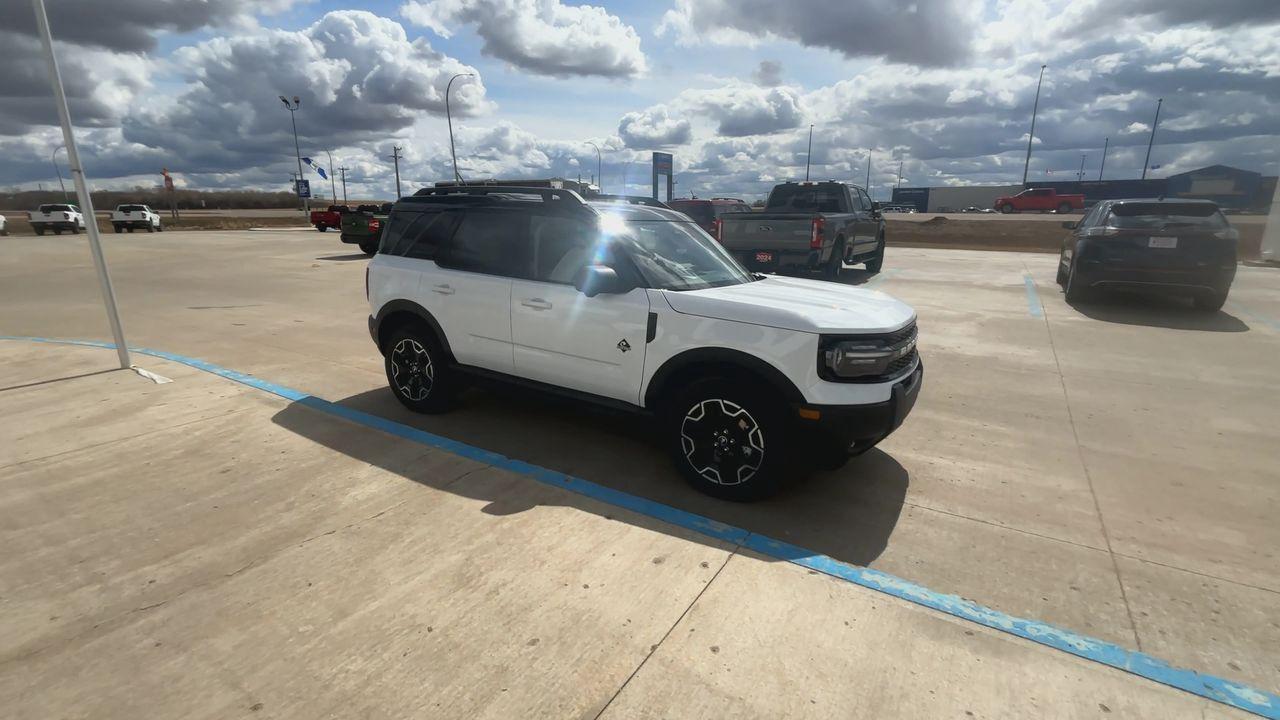 2025 Ford Bronco Sport Outer Banks 4X4 Photo