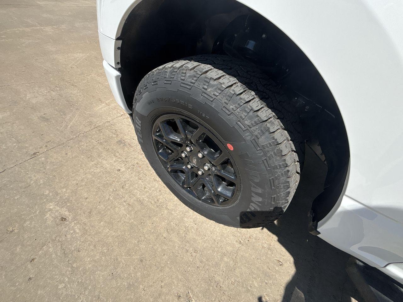 2025 Ford F-150 XLT 4WD SuperCrew 5.5' Box Photo5