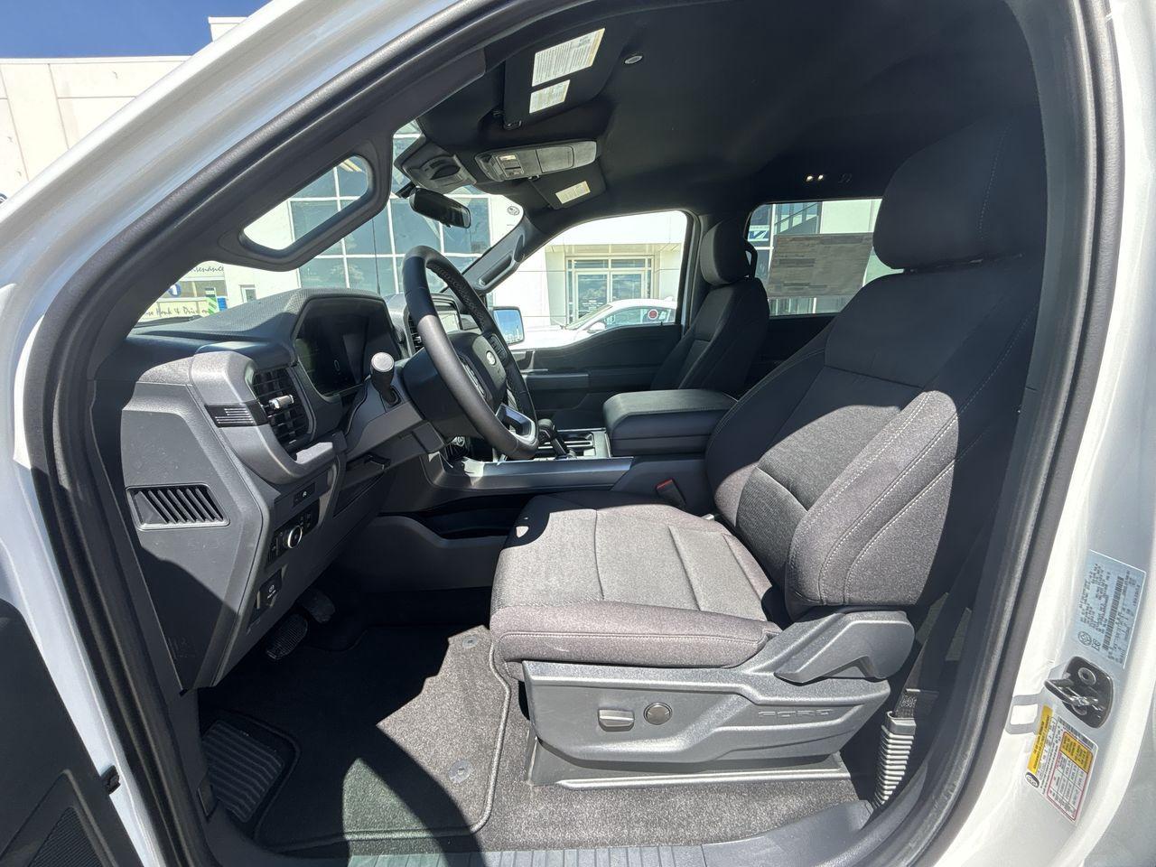 2025 Ford F-150 XLT 4WD SuperCrew 5.5' Box Photo5