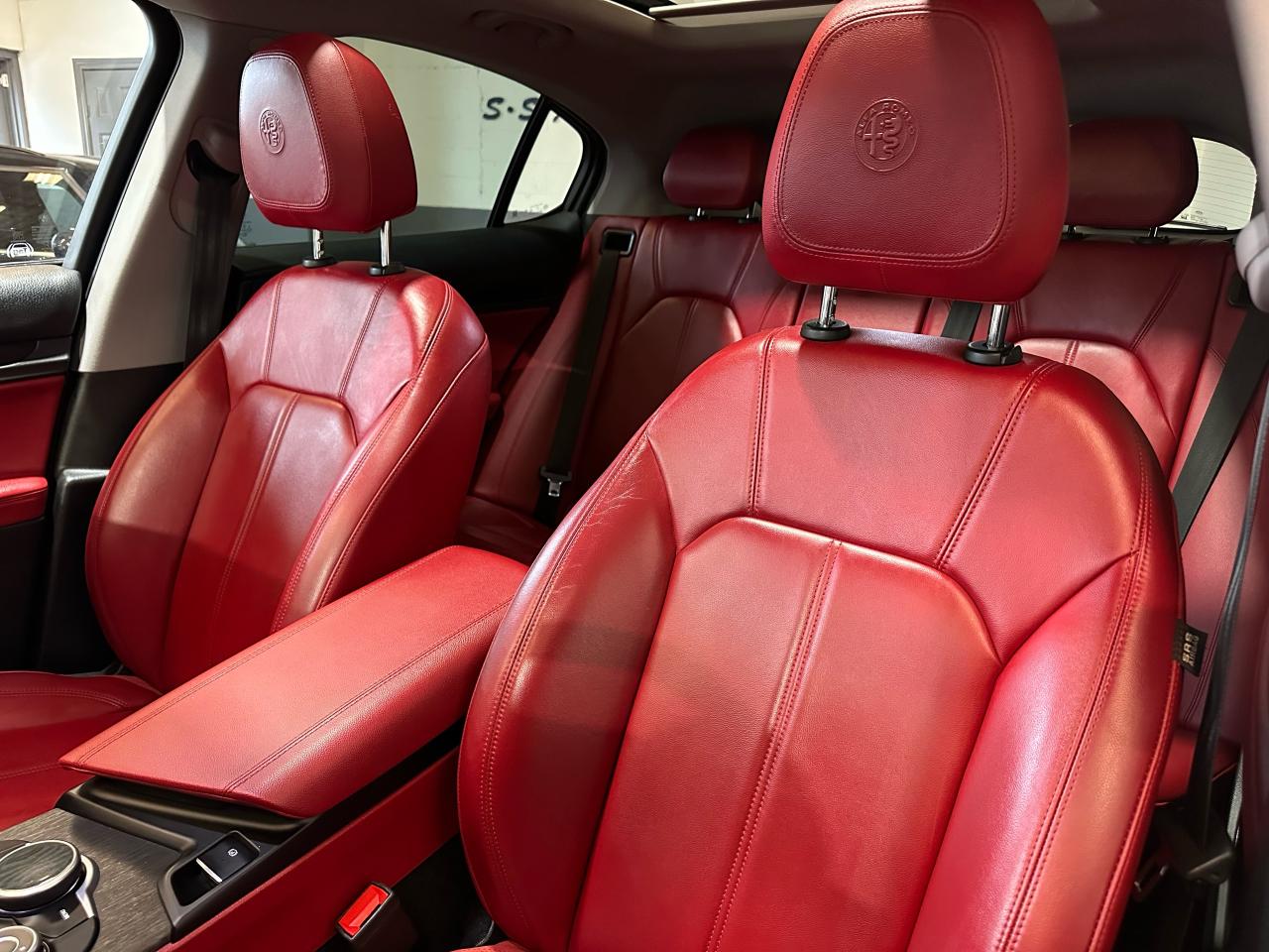 2019 Alfa Romeo Stelvio TI SPORT Q4|RED INT.|CARPLAY|BACKUP|ONE OWNER| - Photo #23