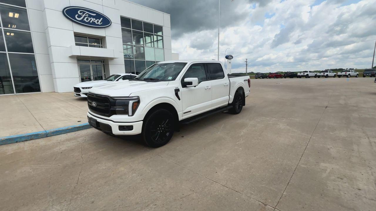 2025 Ford F-150 4x4 Supercrew-145 Photo5