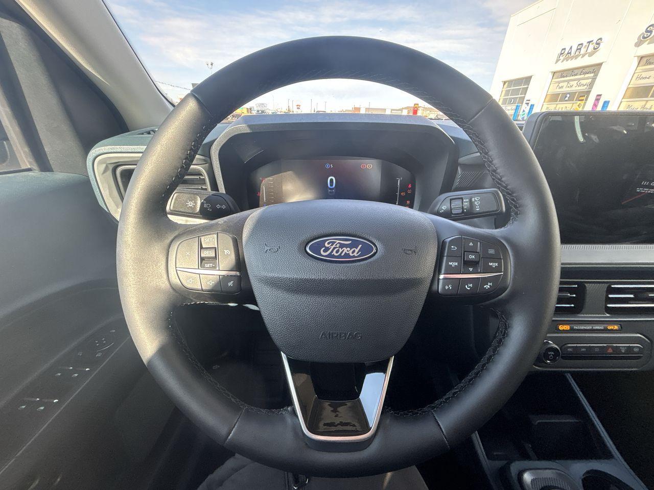 2025 Ford Maverick XLT Photo5