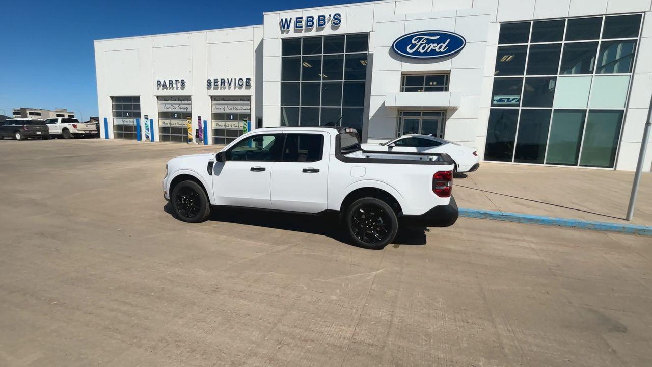 2025 Ford Maverick XLT Photo5