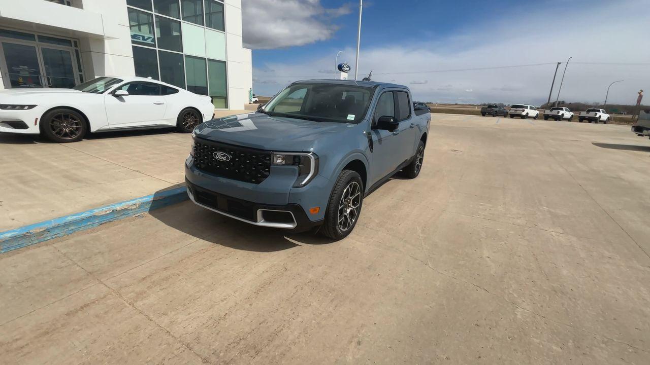 2025 Ford Maverick Lariat AWD SuperCrew Photo3