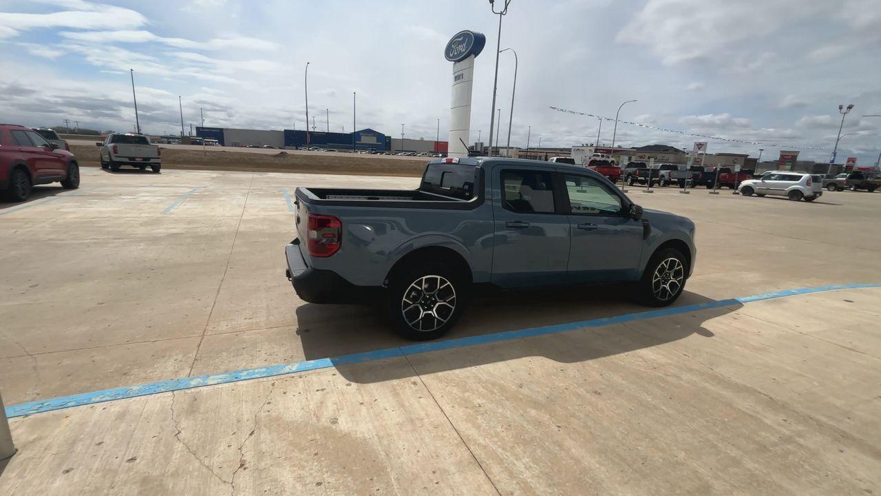 2025 Ford Maverick Lariat AWD SuperCrew Photo5