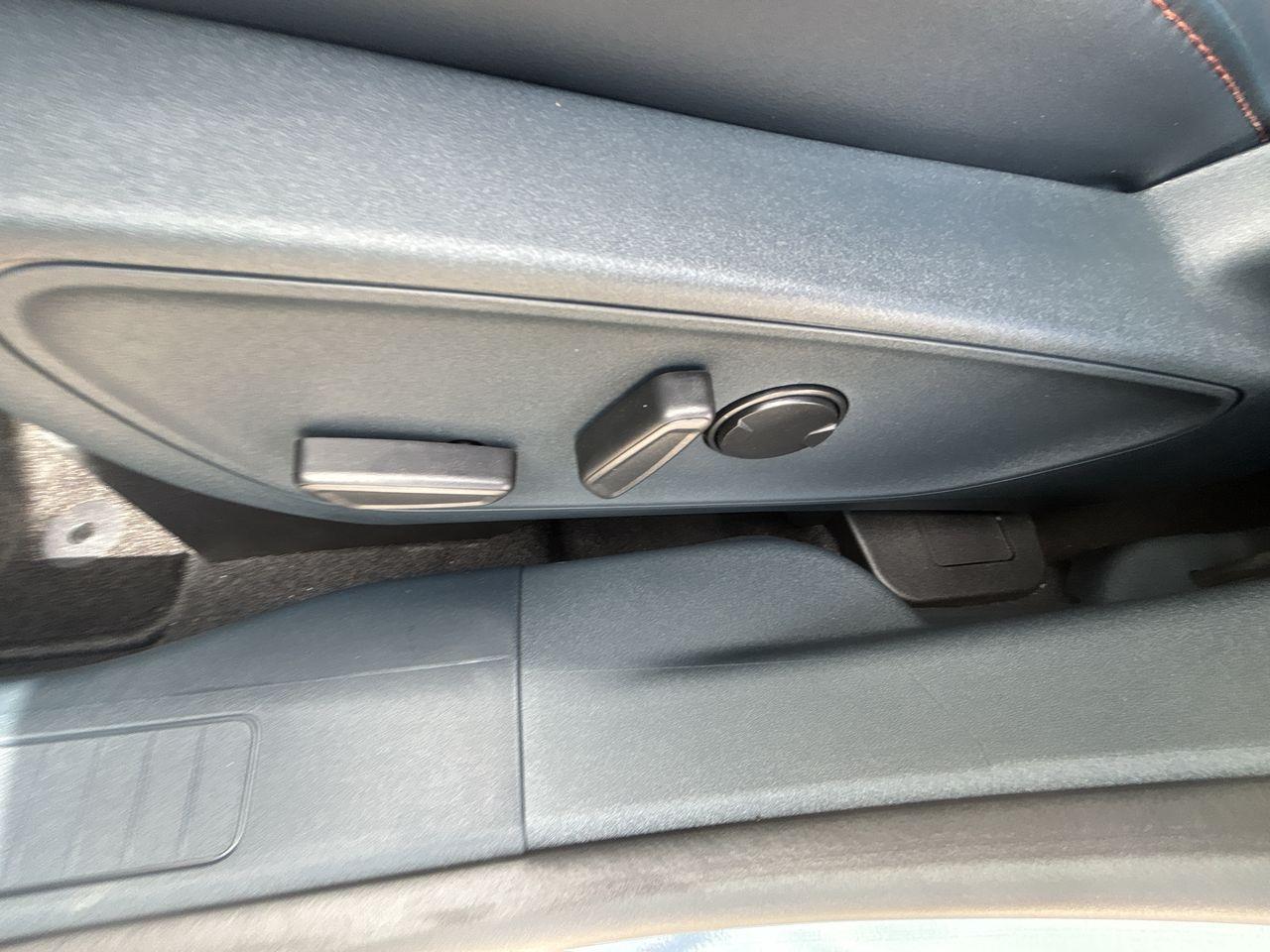 2025 Ford Maverick Lariat AWD SuperCrew Photo5