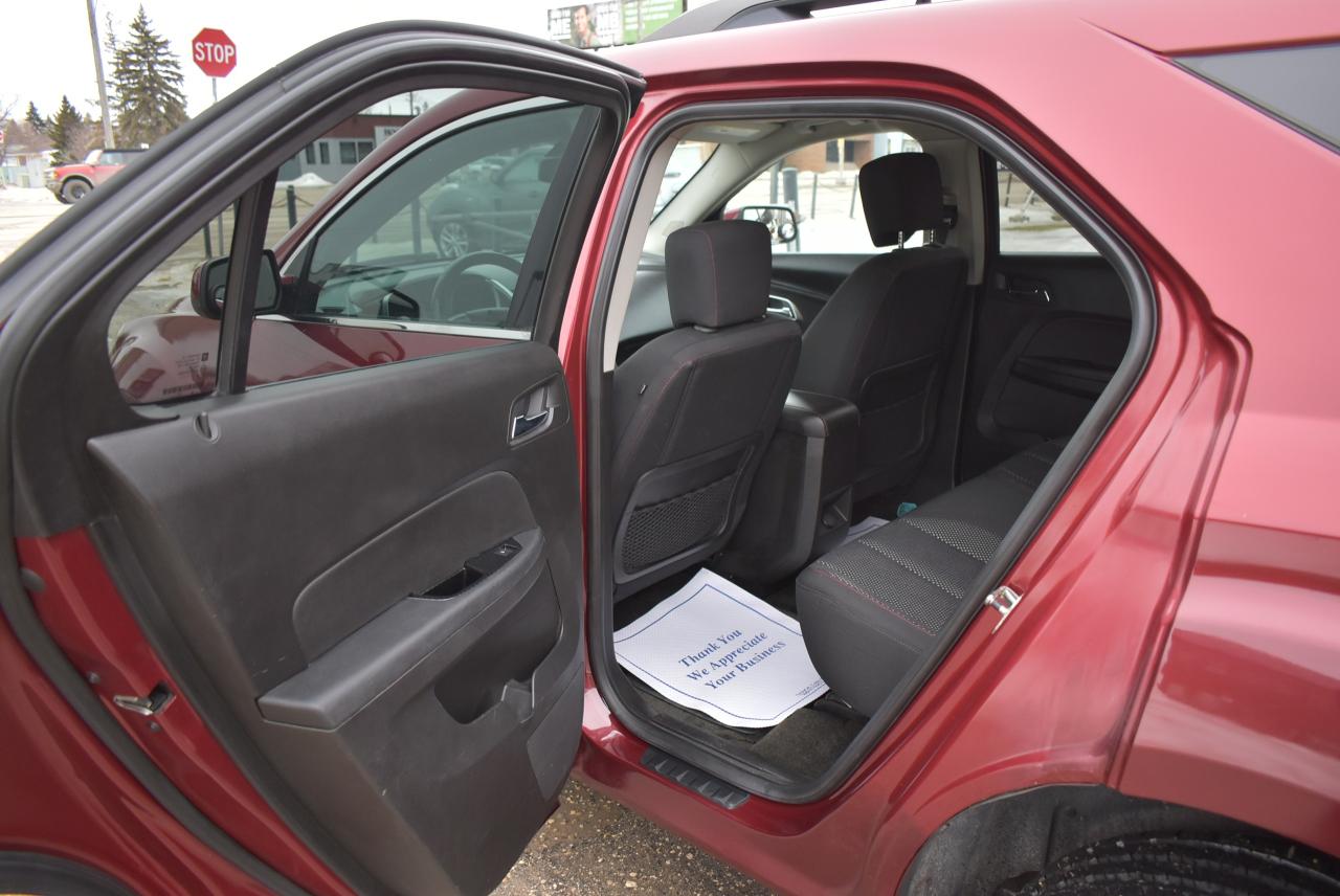 2011 Chevrolet Equinox AWD 4dr 1LT - Photo #17