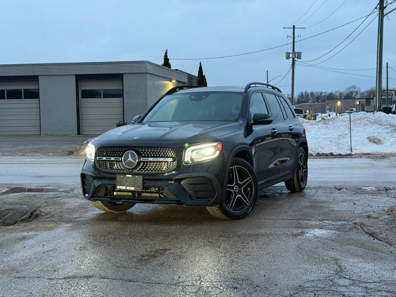 Used 2020 Mercedes-Benz GLB GLB 250 AMG|NAVI|BACKUP|SUNROOF for sale in Oakville, ON