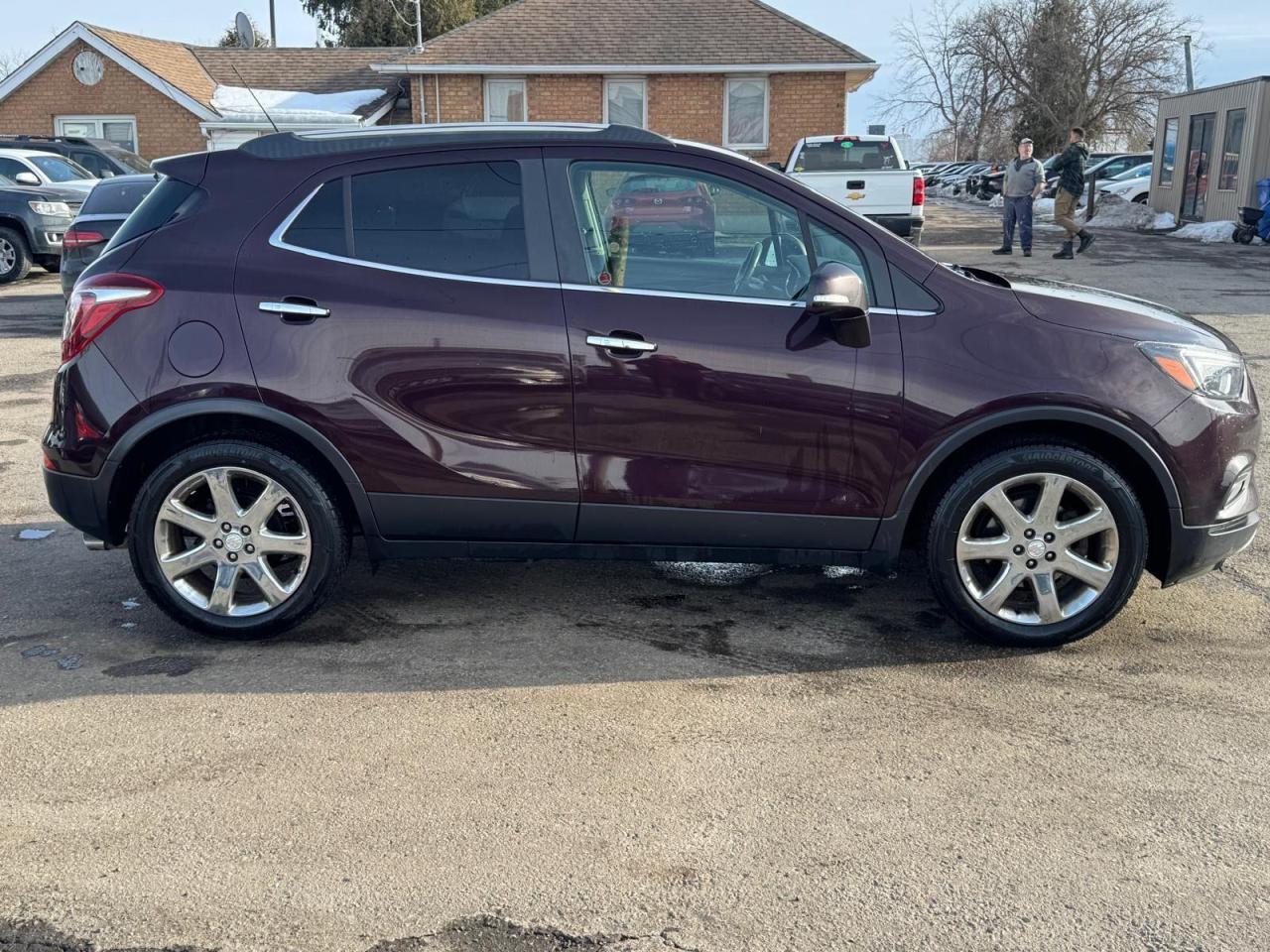 2017 Buick Encore ESSENCE, LEATHER, SUNROOF, AUTO, 4CYL, CERTIFIED - Photo #6