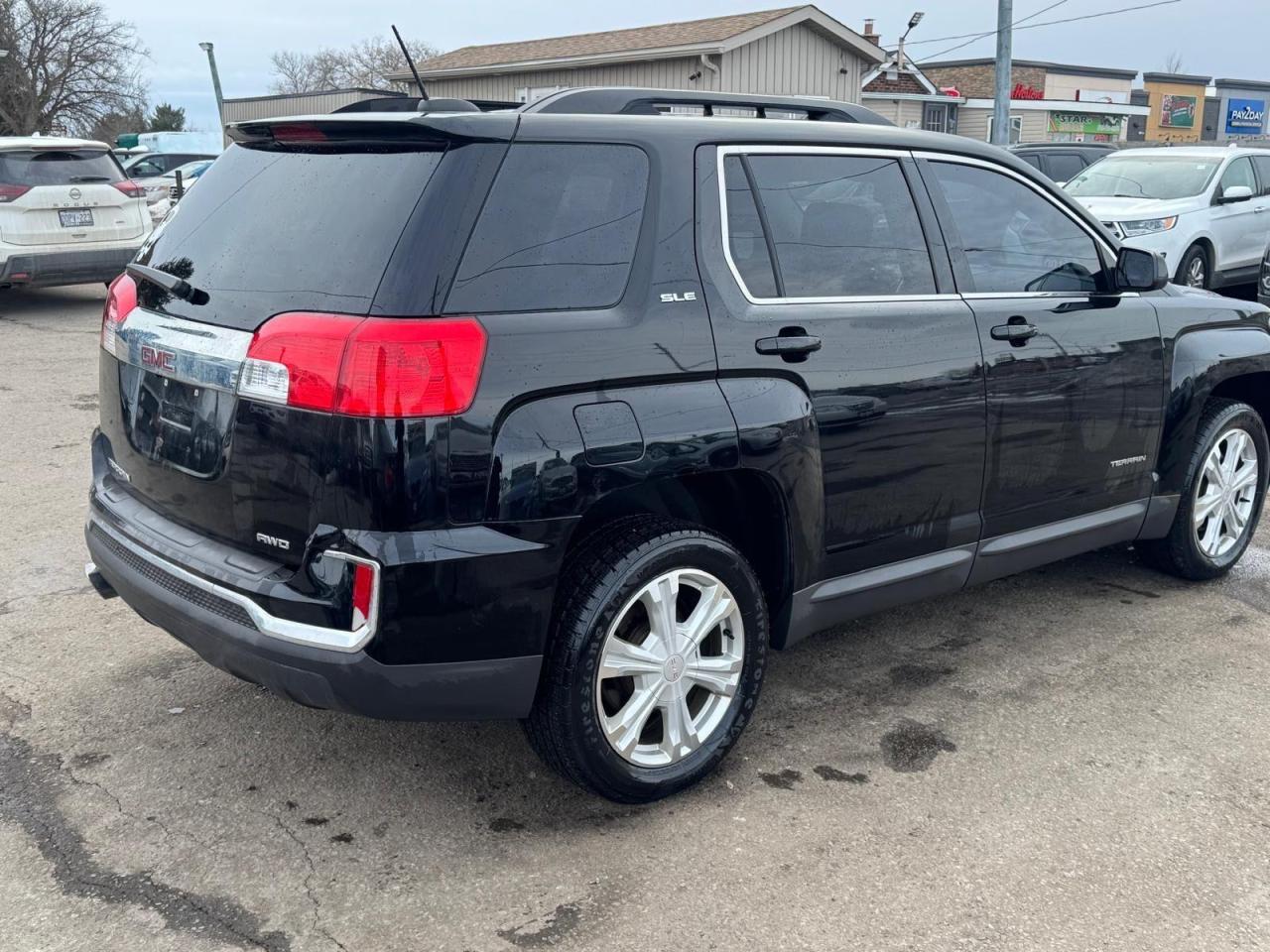 2017 GMC Terrain SLE, AWD, ONLY 124KMS, SUNROOF, CAM, CERTIFIED - Photo #5