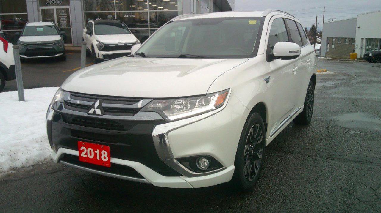 Used 2018 Mitsubishi Outlander Plug-In Hybrid SE S-AWC for sale in Gloucester, ON