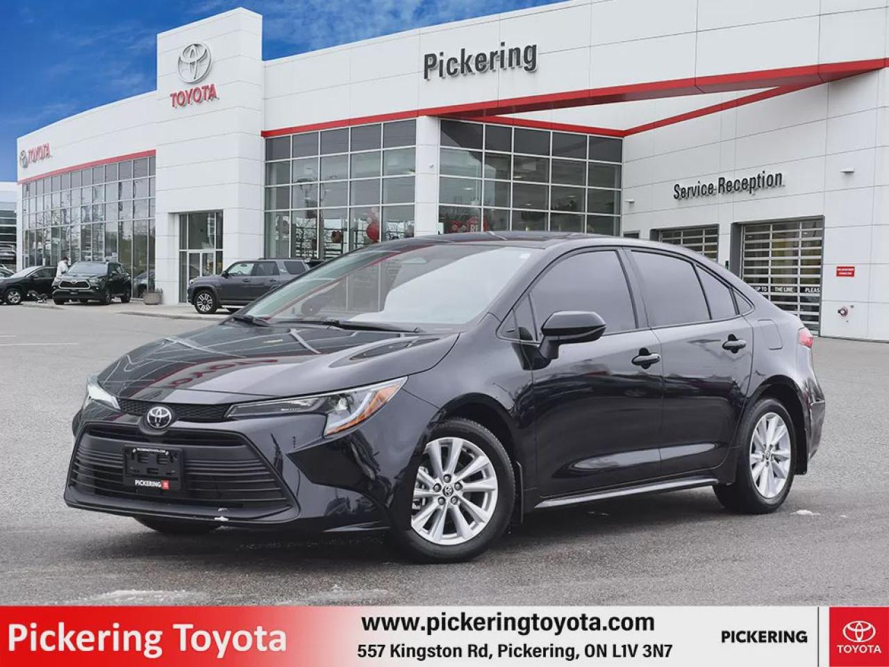 Used 2024 Toyota Corolla 4dr Sdn CVT LE for sale in Pickering, ON