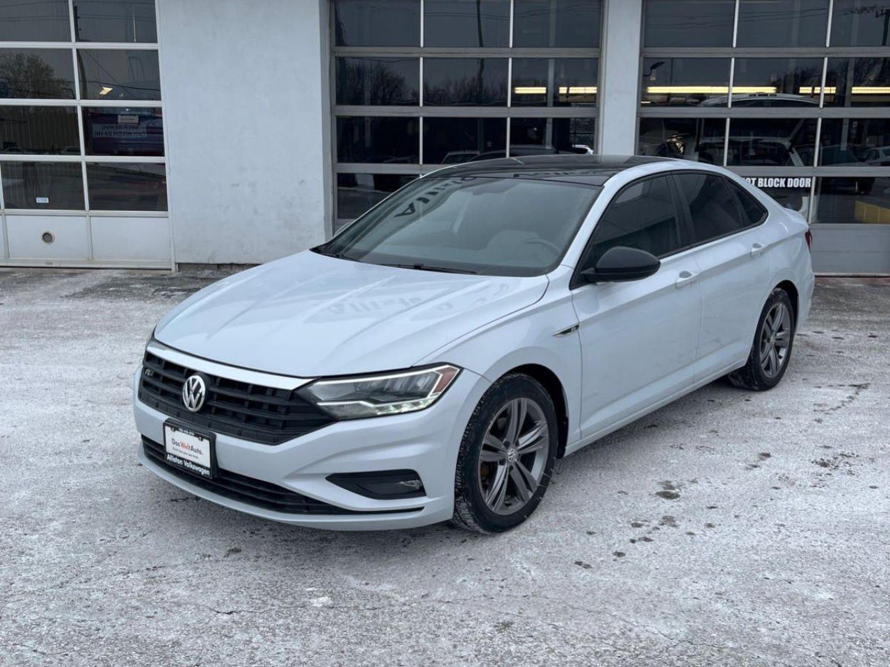 Used 2019 Volkswagen Jetta 1.4 TSI Highline Leather | Sunroof | BSM | Backup Camera | Apple Car Play | Android Auto for sale in Waterloo, ON