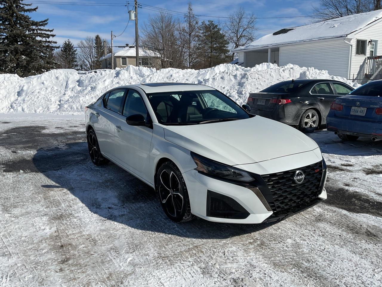 Used 2023 Nissan Altima 2.5L SR AWD!!!   SUNROOF. HEATED SETAS. BACKUP CAM. A/C. CRUISE. PWR GROUP. KEYLESS ENTRY. PERFECT F for sale in Kingston, ON