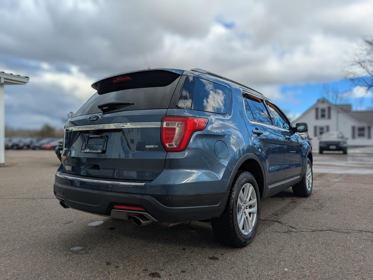 2018 Ford Explorer XLT Photo5