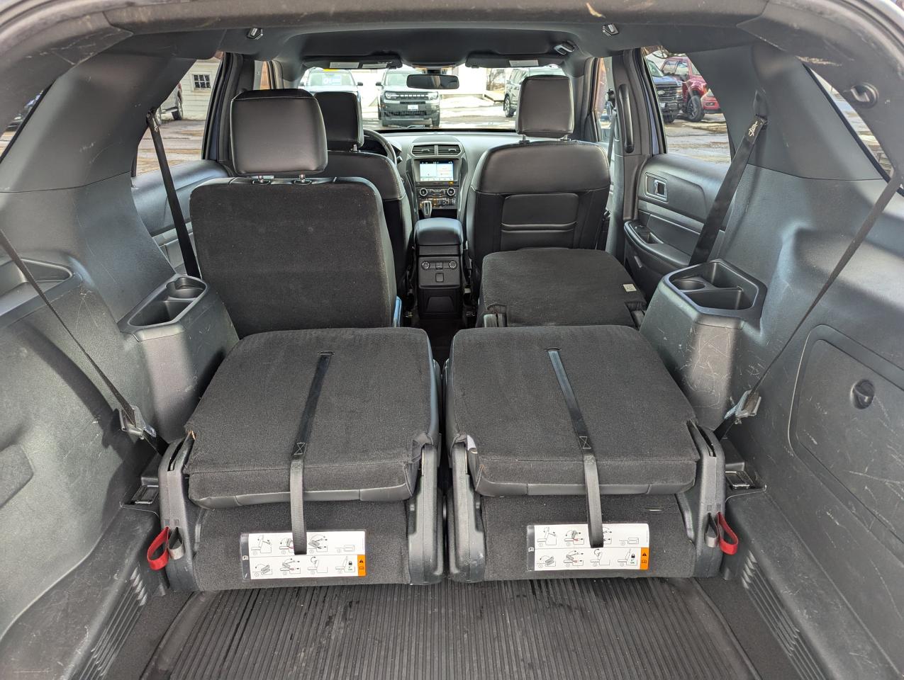 2018 Ford Explorer XLT Photo5