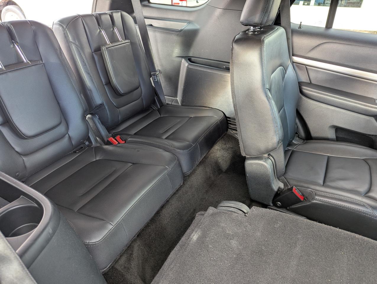 2018 Ford Explorer XLT Photo5