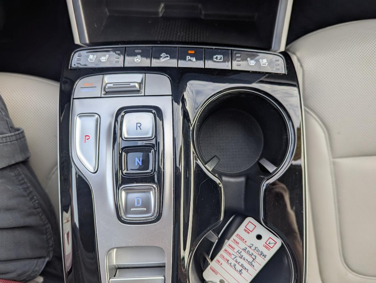 2023 Hyundai Tucson Hybrid Ultimate Photo5
