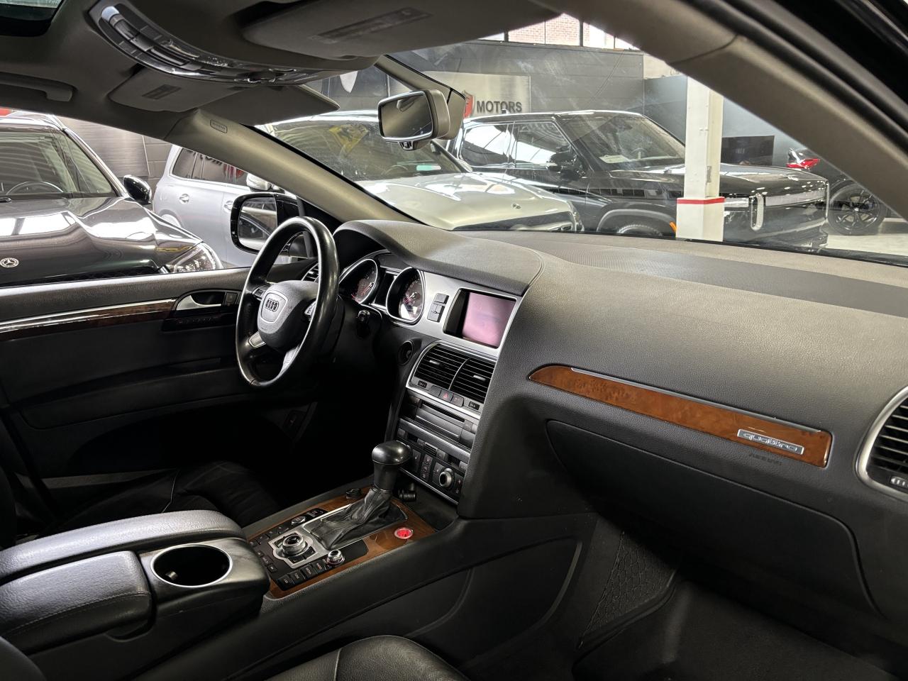 2014 Audi Q7 3.0T Technik|QUATTRO|7PASSENGER|NAV|LEATHER|PANO|+ - Photo #12