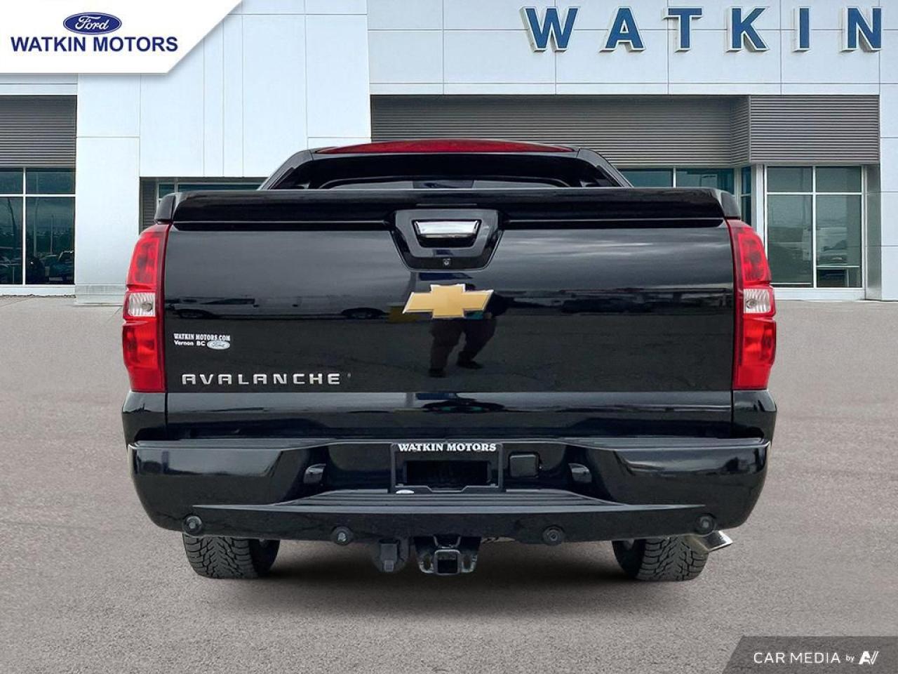 2012 Chevrolet Avalanche CREWCAB  LTZ Photo3