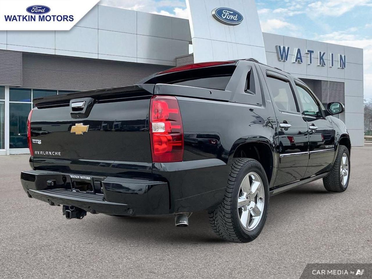 2012 Chevrolet Avalanche CREWCAB  LTZ Photo4