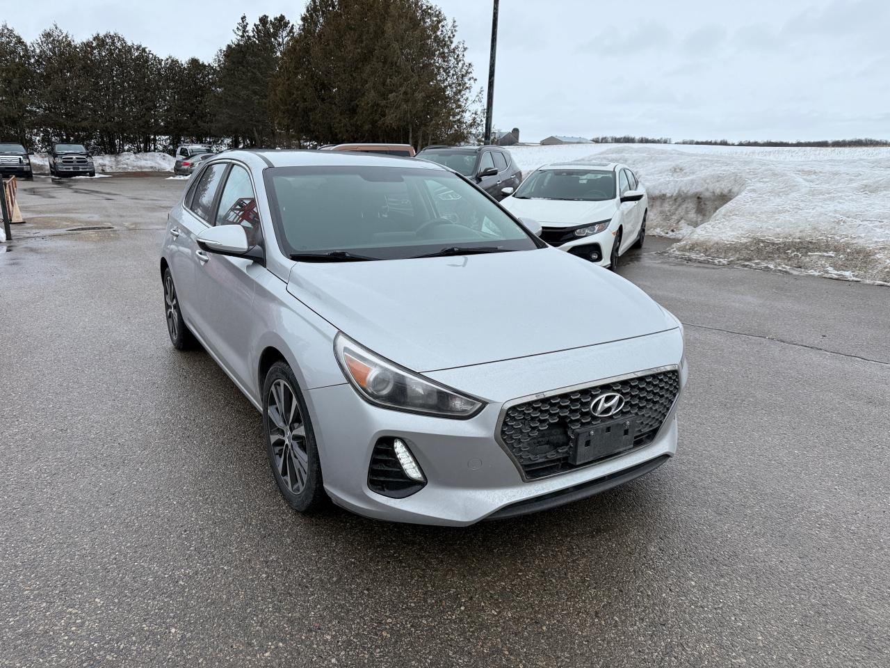 2018 Hyundai Elantra GT GL SE BACKUP CAMERA EXTRA 4 summer tires with rims