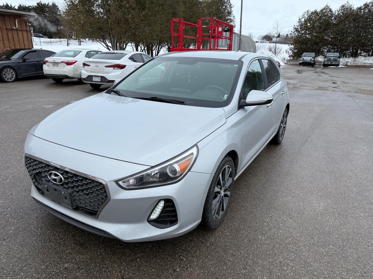 2018 Hyundai Elantra GT GL SE BACKUP CAMERA EXTRA 4 summer tires with rims - Photo #8