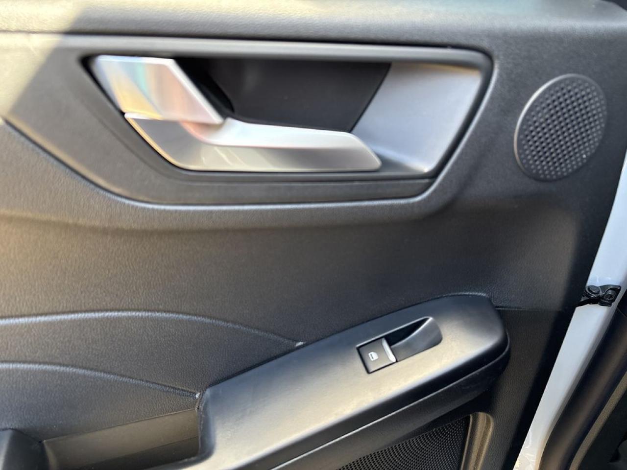 2025 Ford Escape ACTIVE 200A Photo5