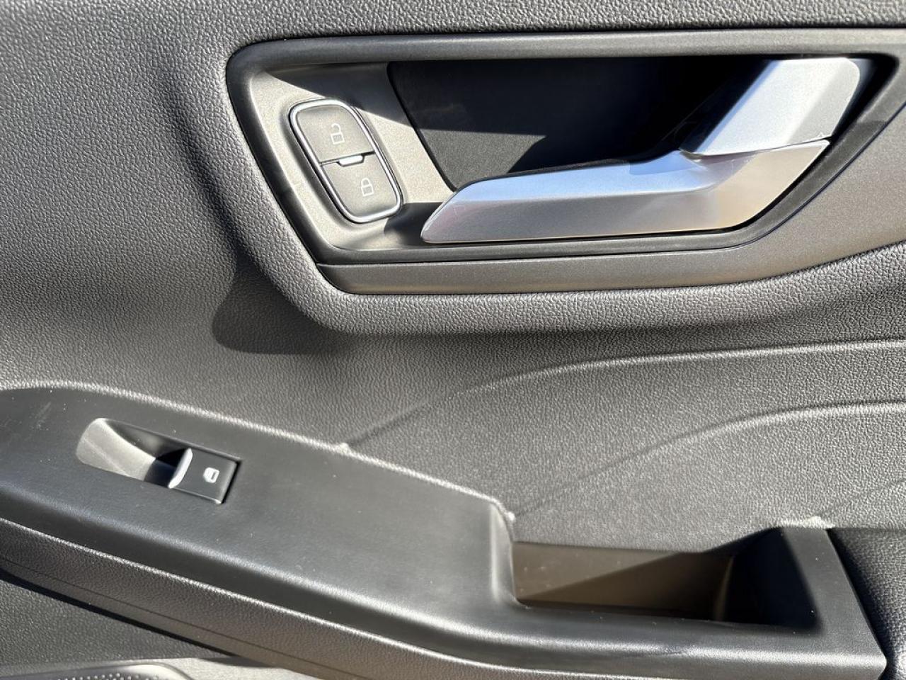 2025 Ford Escape ACTIVE 200A Photo5