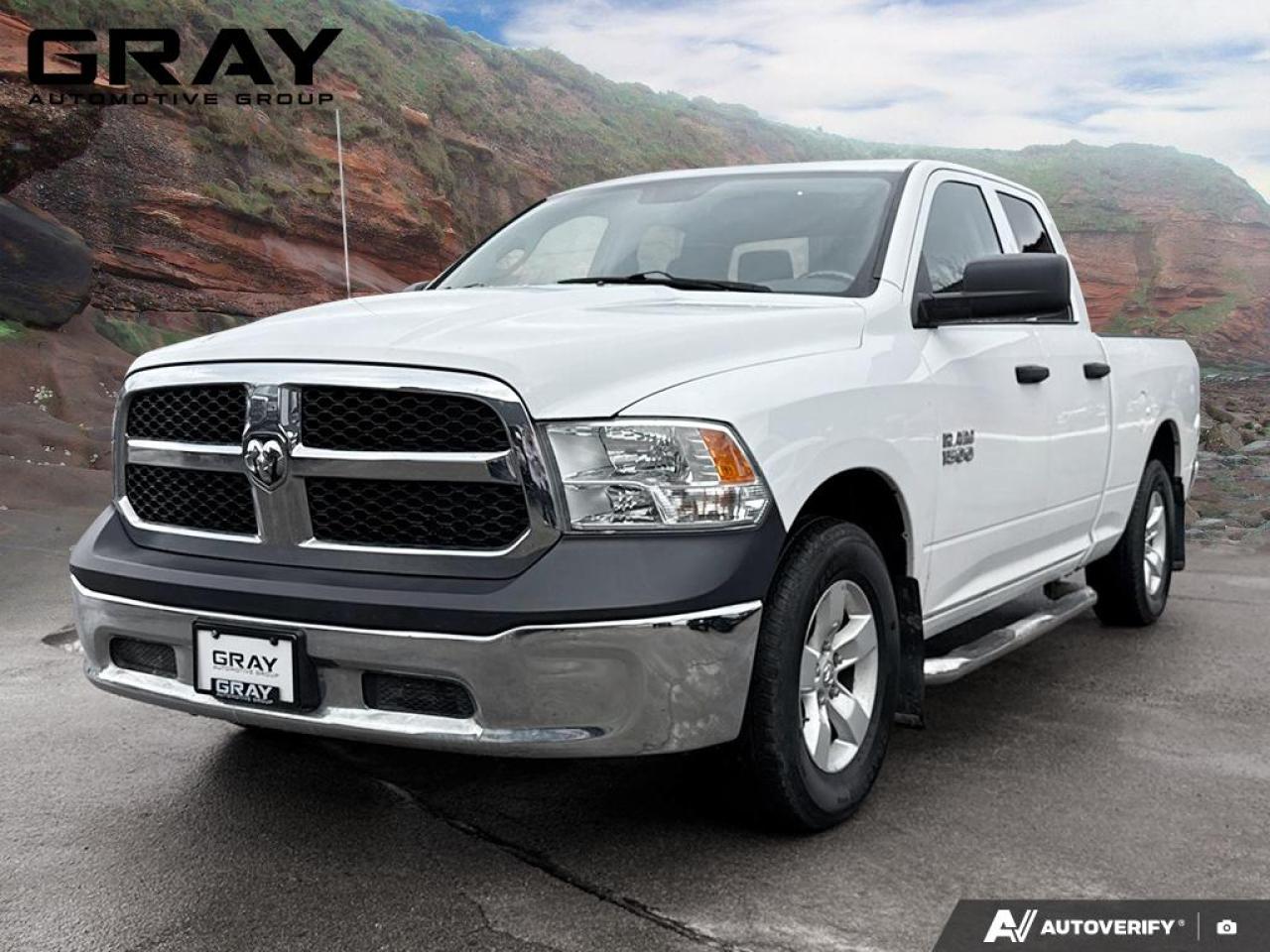 2013 RAM 1500 ST/6.4' Box/RWD/CERTIFIED Photo0