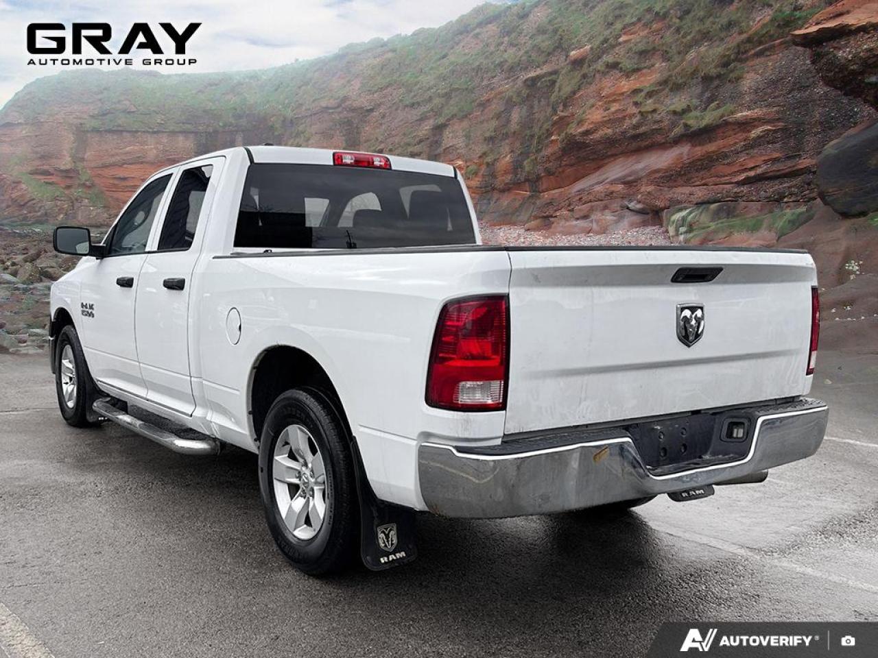 2013 RAM 1500 ST/6.4' Box/RWD/CERTIFIED Photo