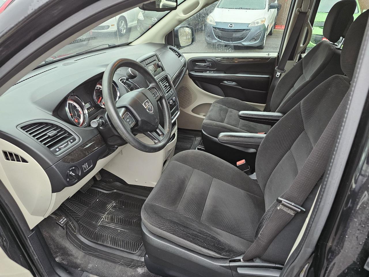 2018 Dodge Grand Caravan 7 PASS/STO&GO/ACCIDENT FREE/1 YR POWER TRAIN WARR - Photo #11
